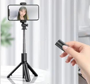 Selfie Stick Bluetooth Selfie Stick Foldable Tripod with Remote Control (Fill Light Shutter)